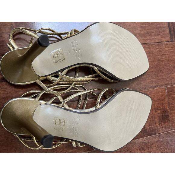 Vintage Y2K Gold Strappy Stiletto Sandals Open Toe Heels Size 37 NWOT - Picture 4 of 4